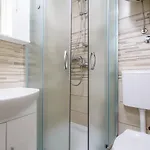 Mirela Apartament Veglia