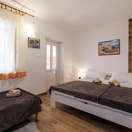 Διαμέρισμα Mirela Krk Town
